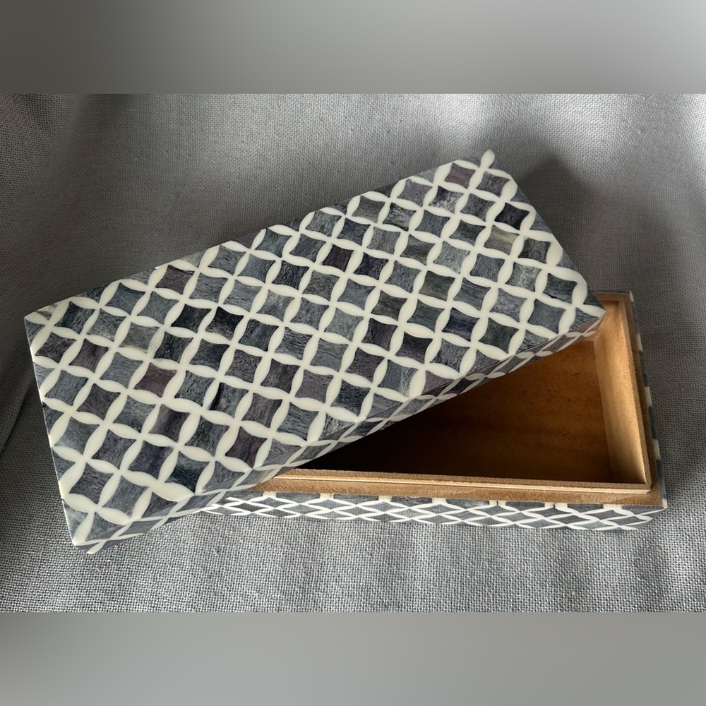 Handicrafts Home Decorative Wooden Storage Box with Lid New - Picture 7 of 12